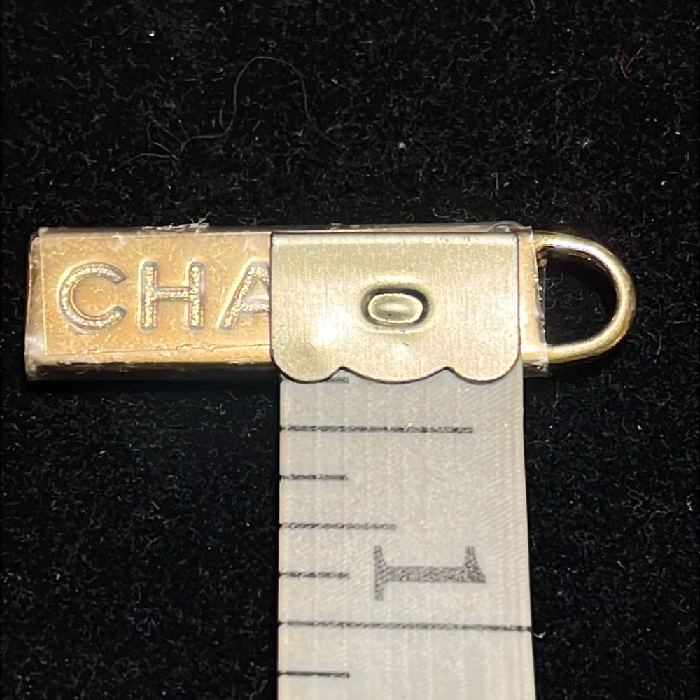 Shanel CC Gold Logo Pull Zippers - Picture 5 of 17